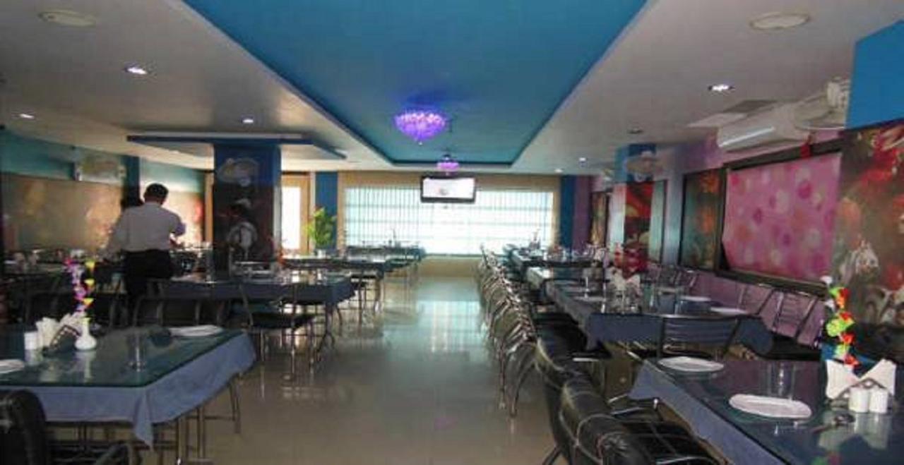 Hotel Bhubaneswari Classic Brahmapur Exterior foto