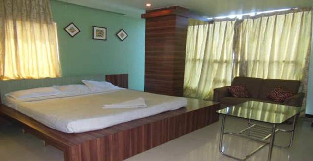 Hotel Bhubaneswari Classic Brahmapur Exterior foto